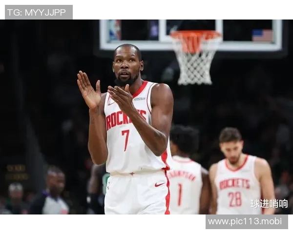 杜兰特怒吼申京不防守,乌度卡战术失灵,这支球队正在自毁前程! 杜兰特怒吼申京不防守,乌度卡战术失灵,这支球队正在自毁前程!